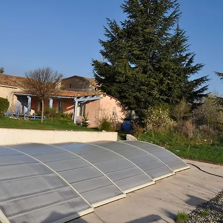 Le Petit Labouret Pensión