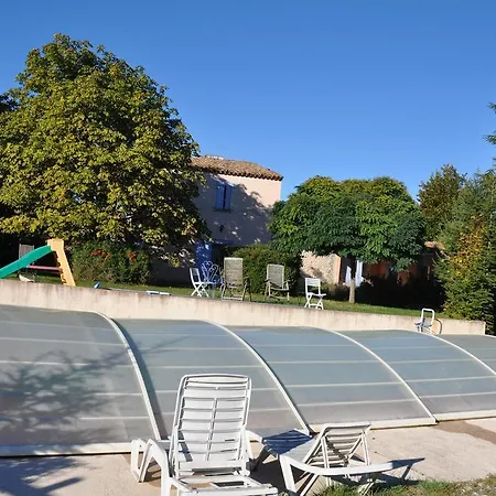 Le Petit Labouret Gasthuis 3*